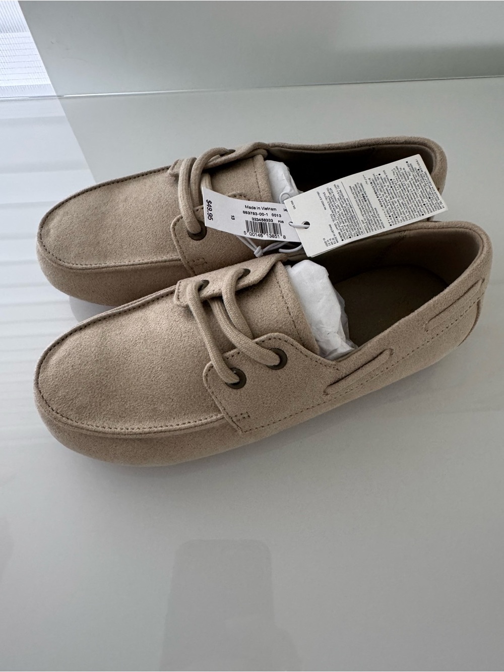 GAP Kid Suede Lace-Up Boat Shoes in Beige size 13